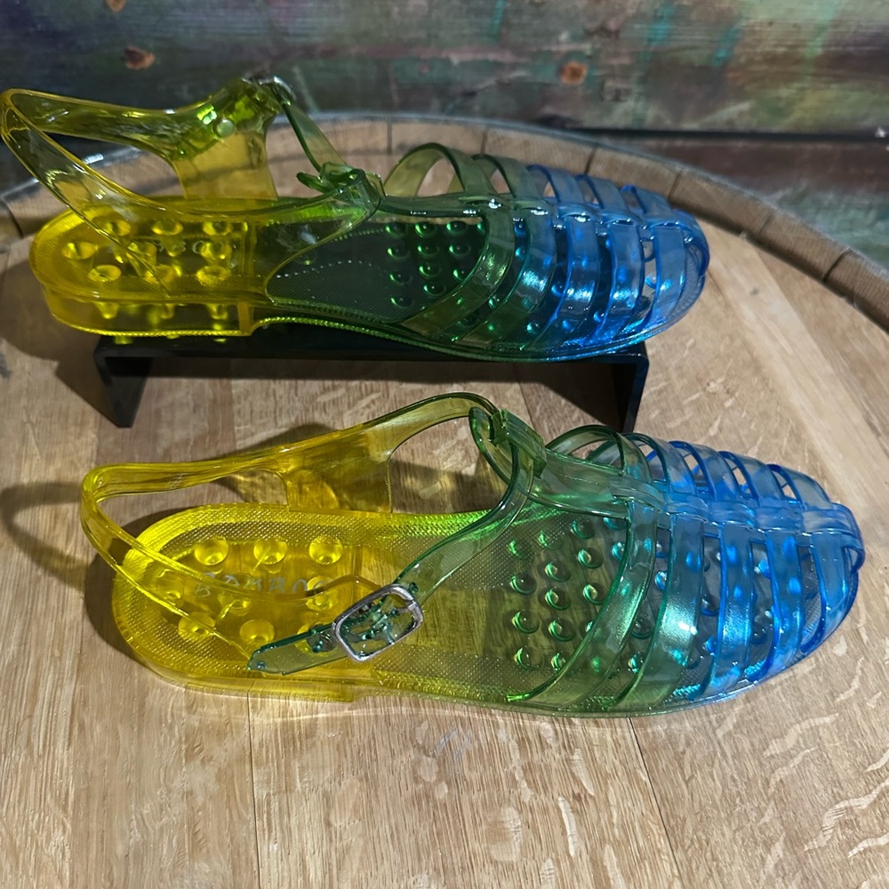 🍅 Bamboo Transparent Strappy Sandals – Color Turmul 🍅 - Size 6